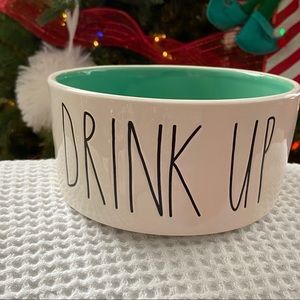 RAE DUNN ‘Drink Up’ Pet Bowl. NWOT. Cream with Black LL, Green inside.